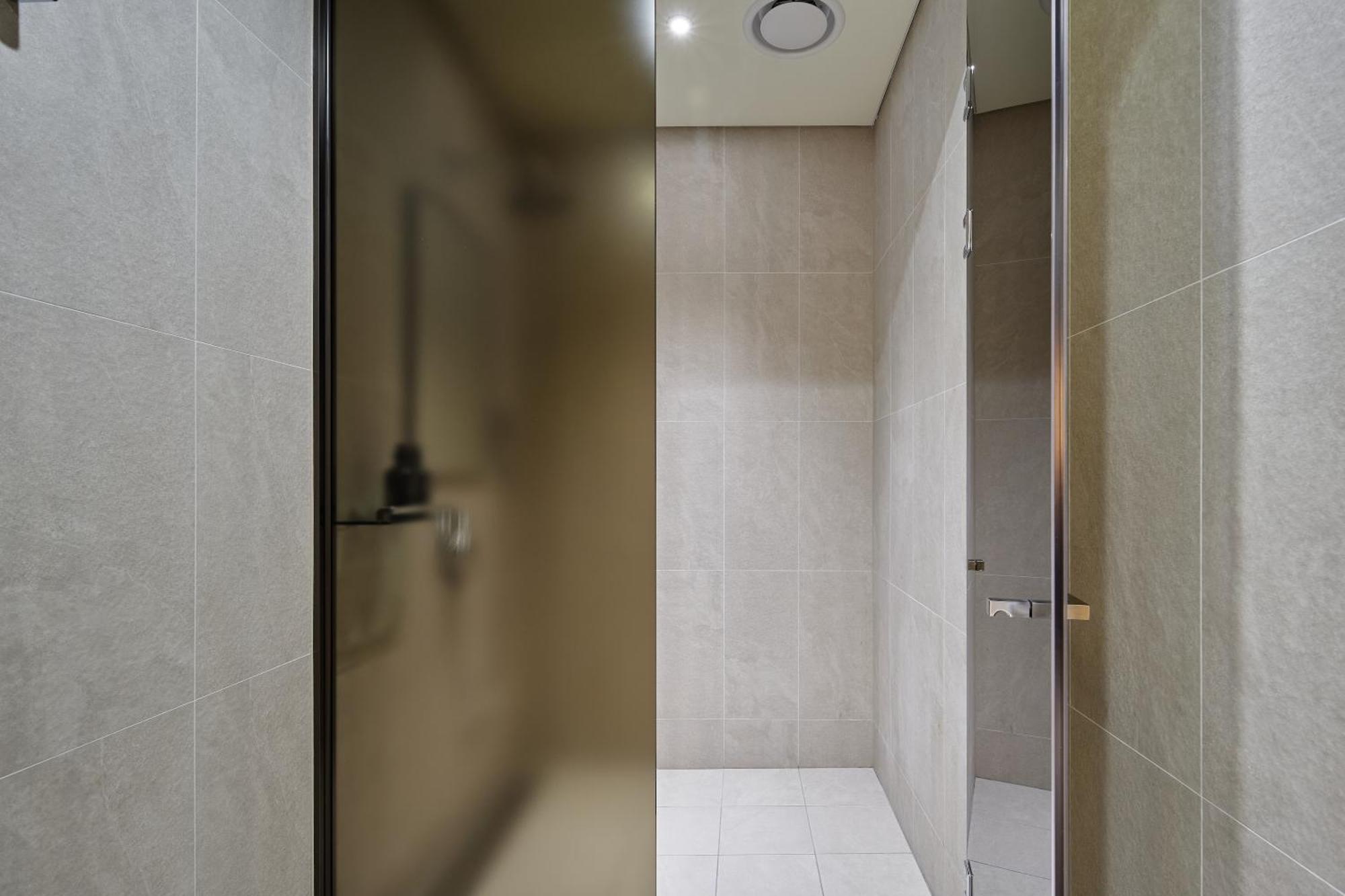The Botanik Sewoon Myeongdong 4*