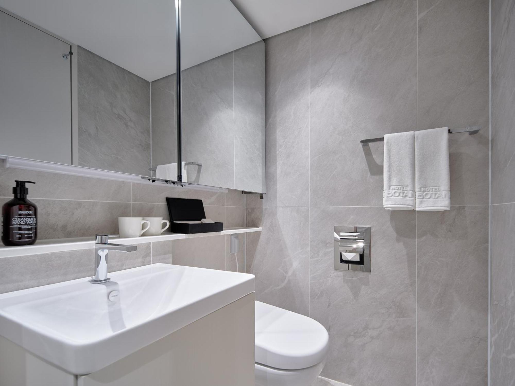 The Botanik Sewoon Myeongdong Hotel Seoul